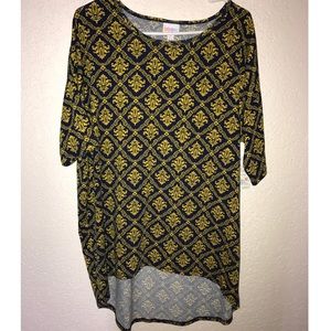 Lularoe “Irma” High-Low Top